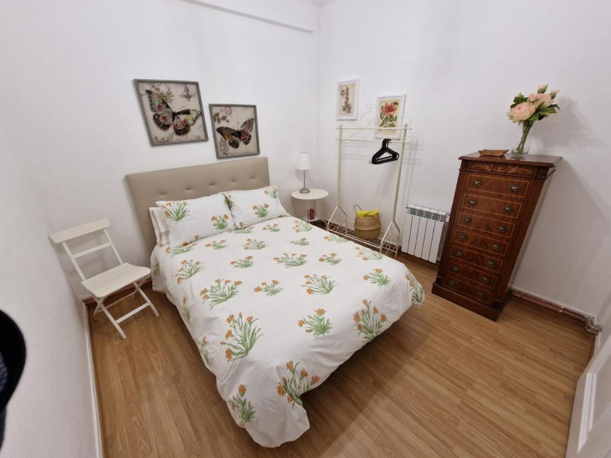 Amplio Y Centrico Piso Con Patio. Leilighet La Coruña Eksteriør bilde